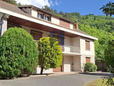 Maison, 493 m²
