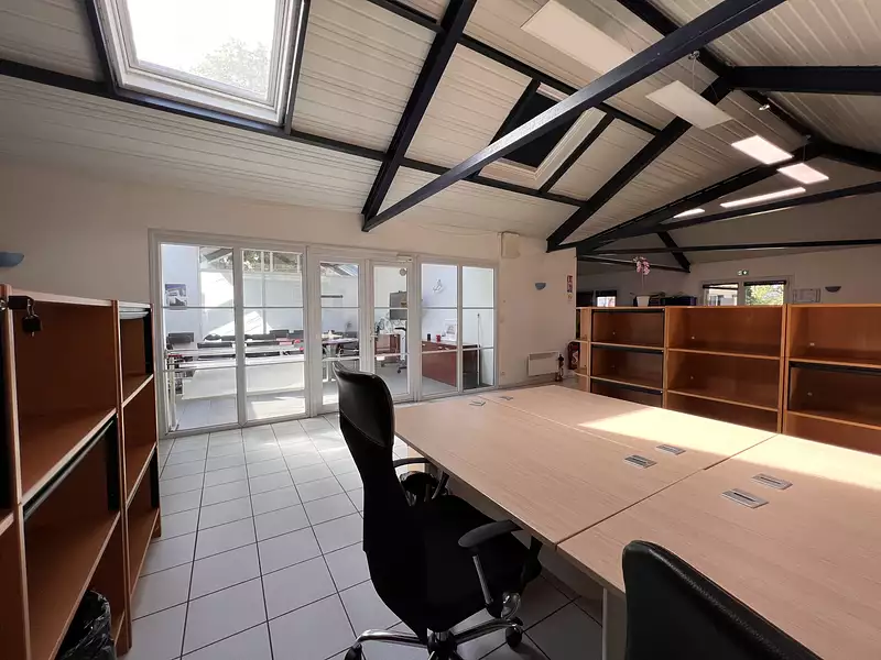 Maison, 380 m²