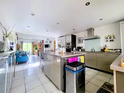 Maison, 274 m²