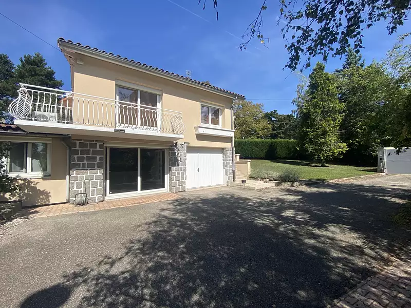 Maison, 158 m²