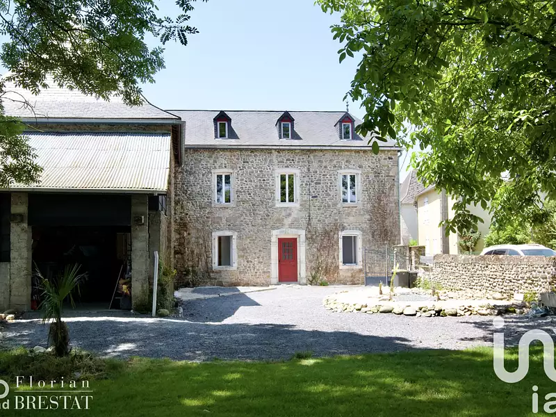 Maison, 192 m²
