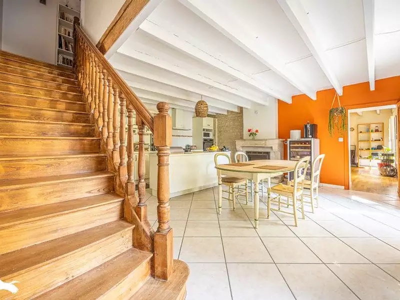 Maison, 309 m²