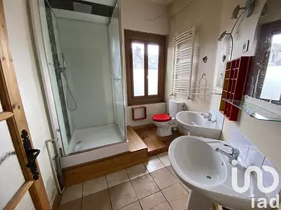 Immeuble, 130 m²