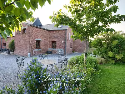 Maison, 252 m²