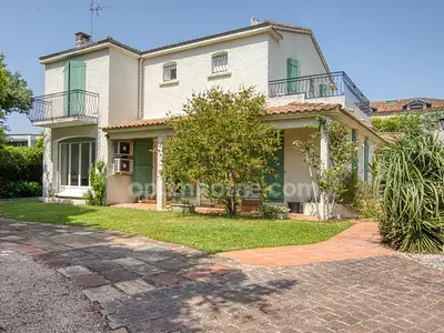 Maison, 228 m²