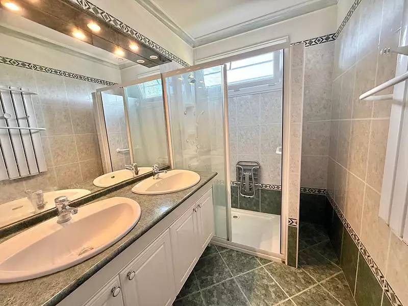 Maison, 122 m²