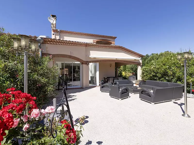 Maison, 397 m²
