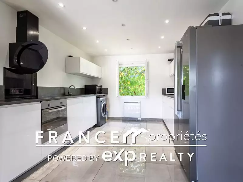 Maison, 84 m²