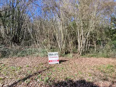 Terrain, 1 807 m²