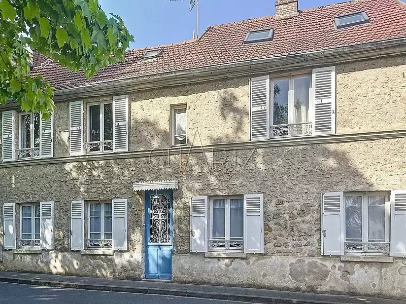 Maison, 223 m²