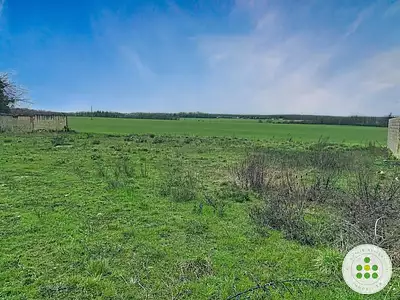 Terrain, 899 m²