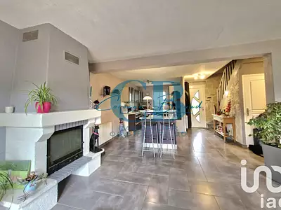 Maison, 121 m²