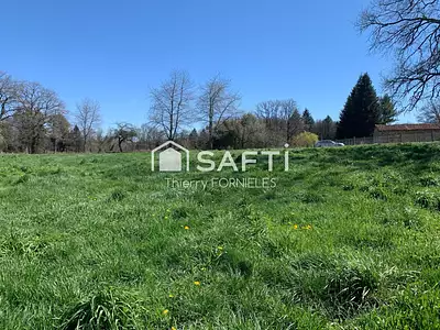 Terrain, 1 500 m²