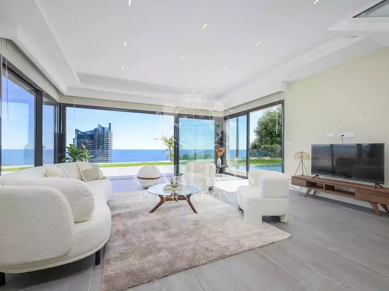 Maison, 195 m²