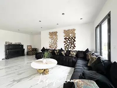 Maison, 186 m²