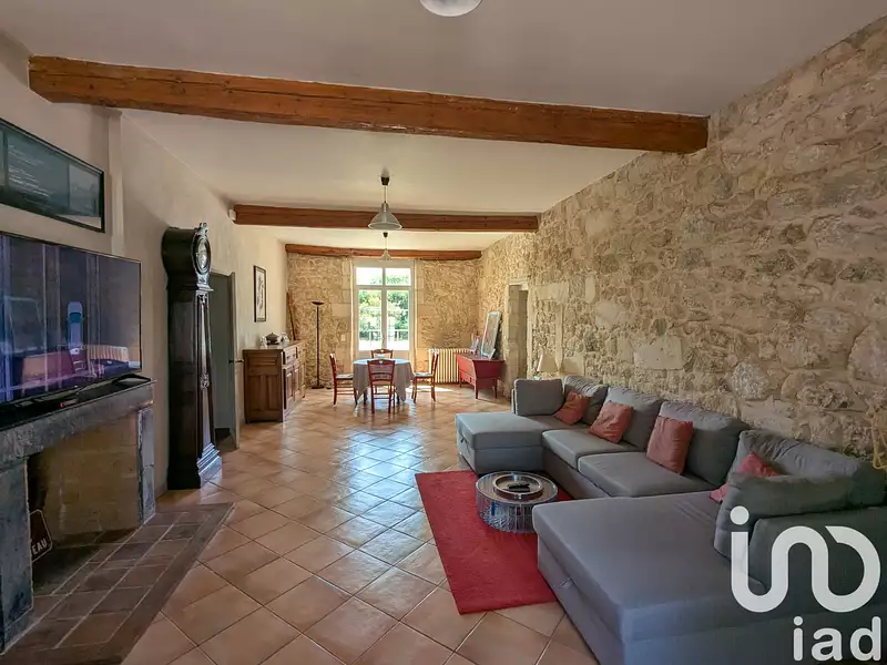 Maison, 235 m²
