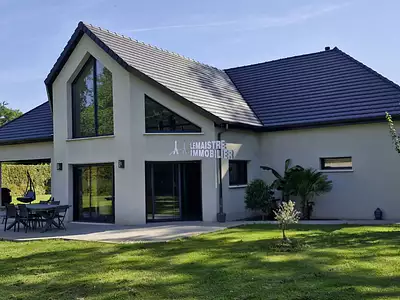 Maison, 229 m²