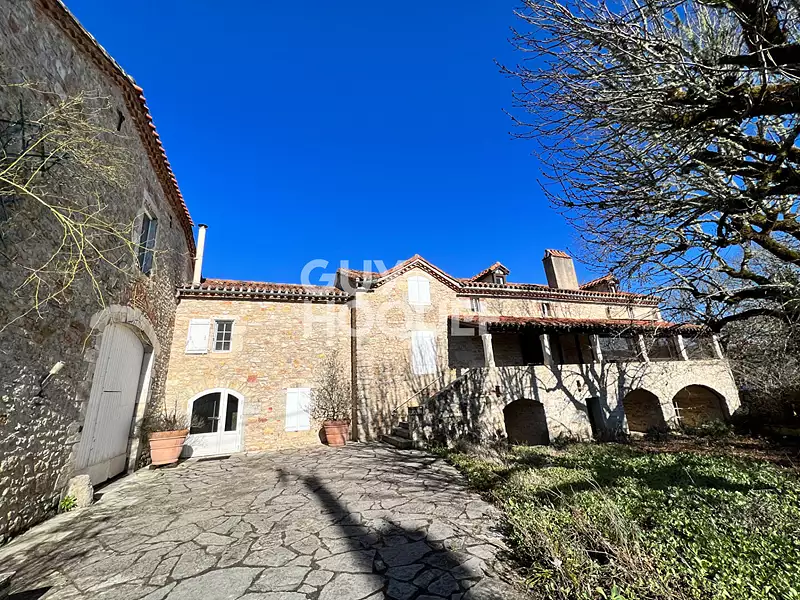 Maison, 310 m²