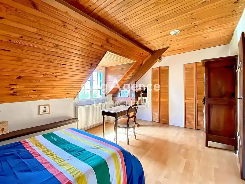 Maison, 192 m²