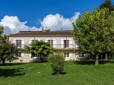 Maison, 270 m²