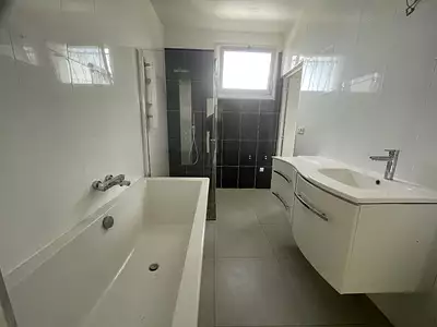 Maison, 250 m²