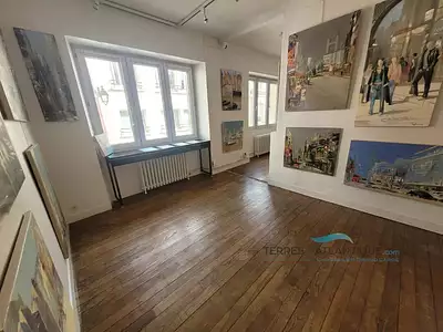 Immeuble, 300 m²