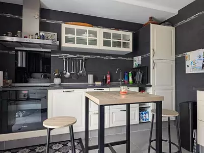Maison, 182 m²