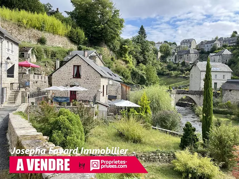 Maison, 370 m²