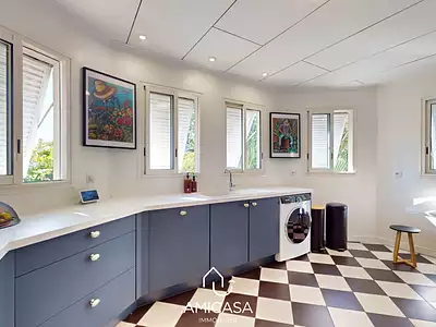 Maison, 165 m²