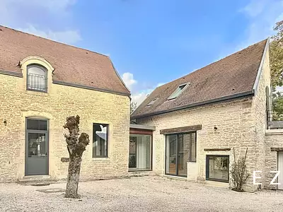 Maison, 261 m²