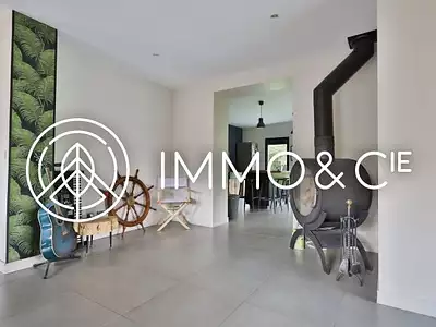 Maison, 225 m²