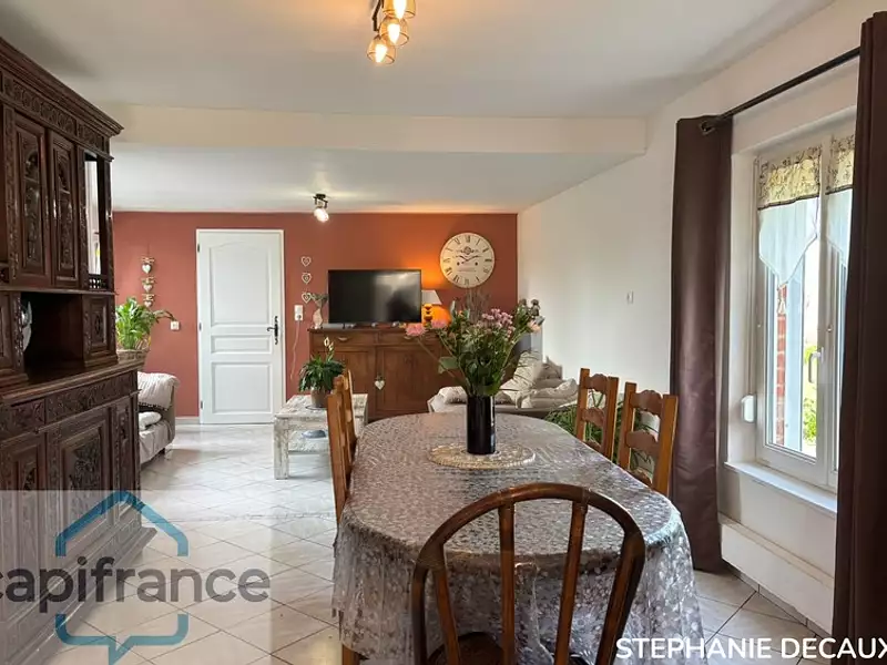 Maison, 162 m²