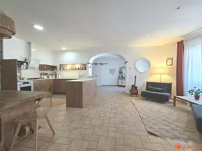 Maison, 210 m²