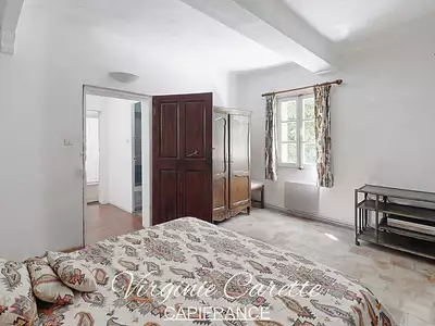 Maison, 233 m²