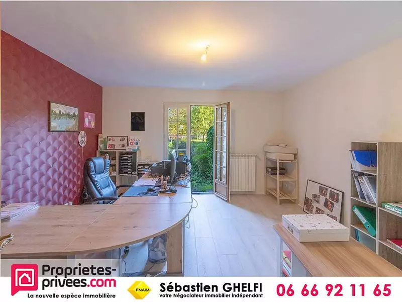 Maison, 290 m²