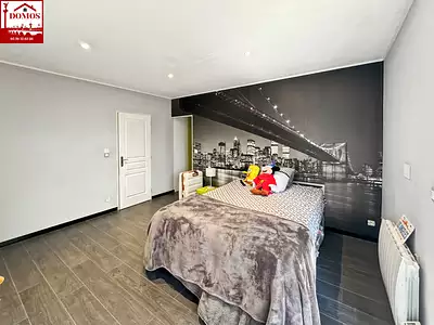 Maison, 220 m²