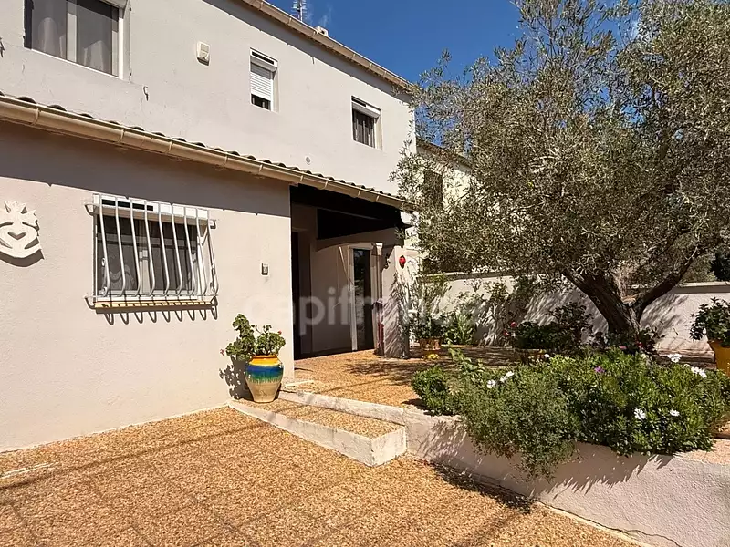 Maison, 156 m²