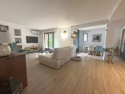 Maison, 146 m²