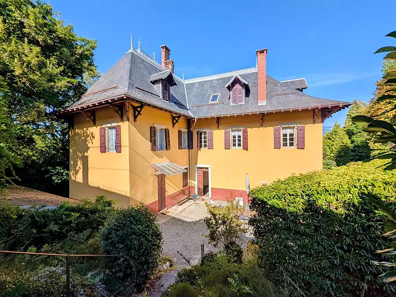 Maison, 448 m²