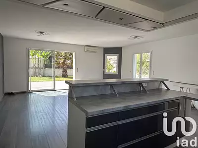 Maison, 105 m²