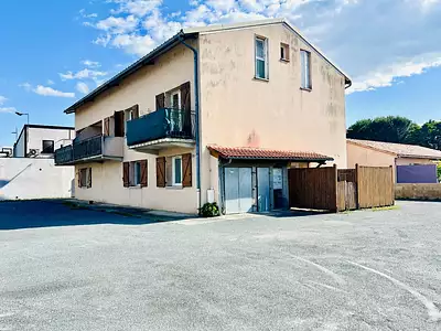 Immeuble, 355 m²