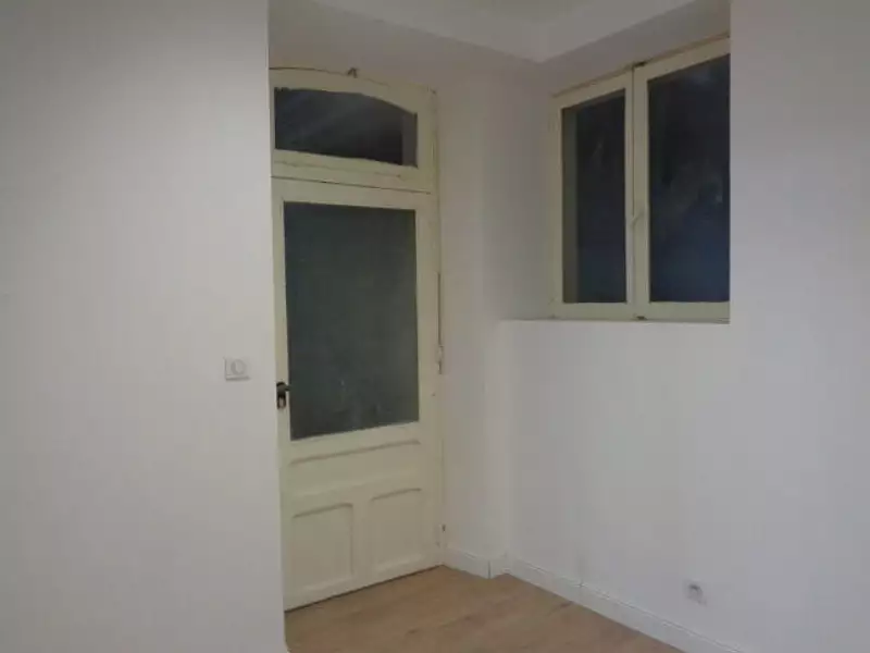 Divers, 28 m²