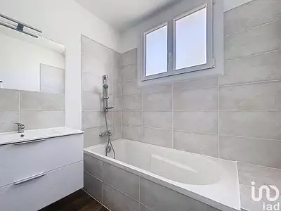 Maison, 121 m²