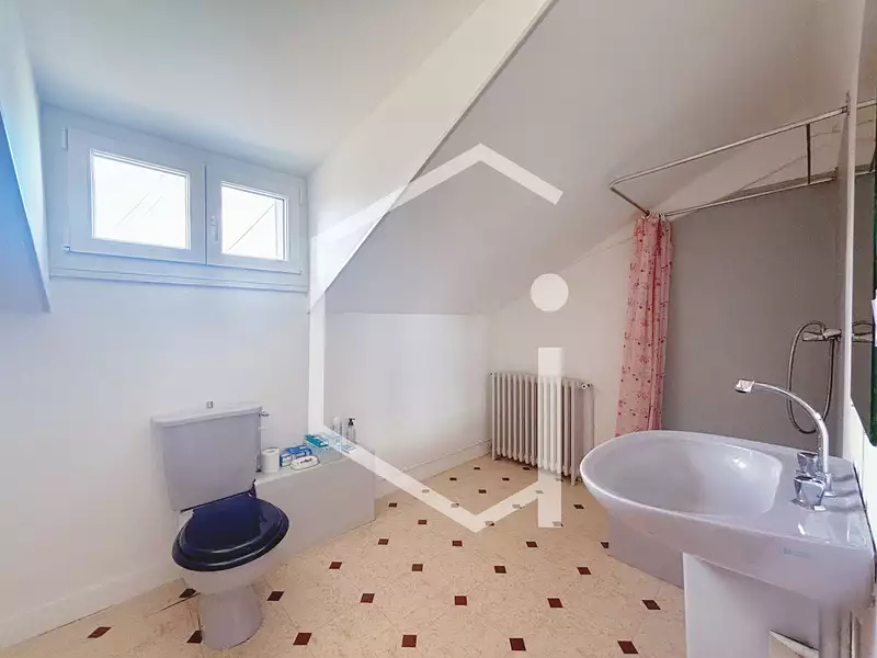 Maison, 156 m²