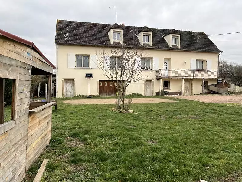 Maison, 160 m²