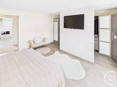 Maison, 278 m²