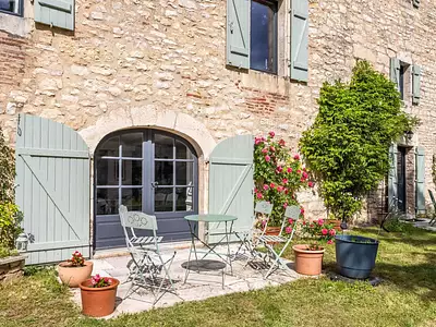 Maison, 250 m²