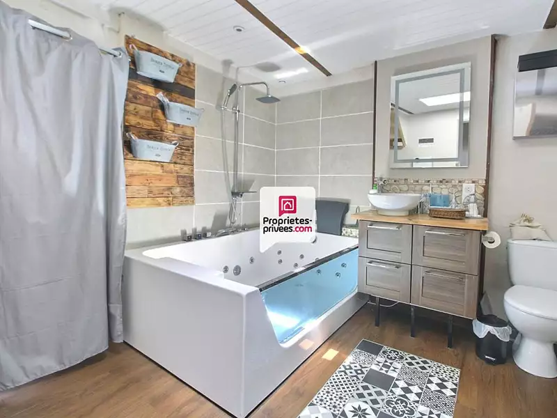 Maison, 165 m²