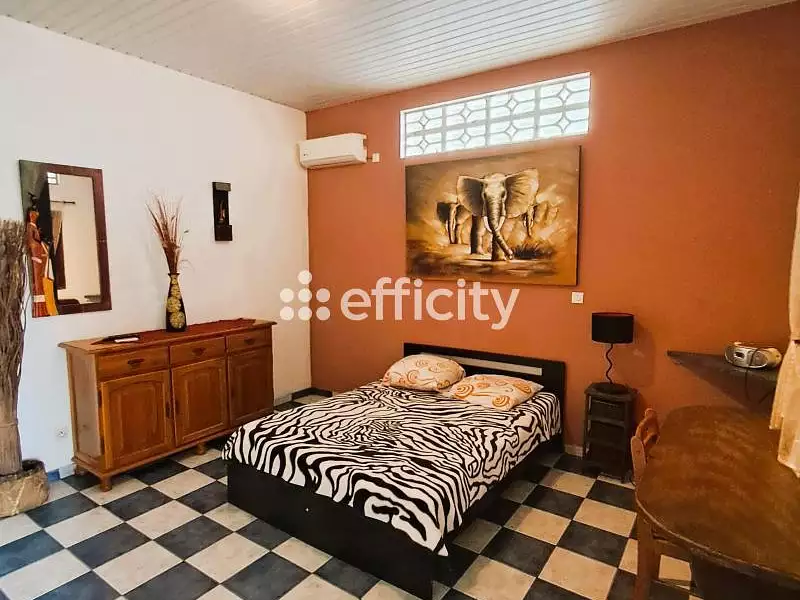 Maison, 283 m²