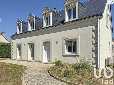 Maison, 251 m²
